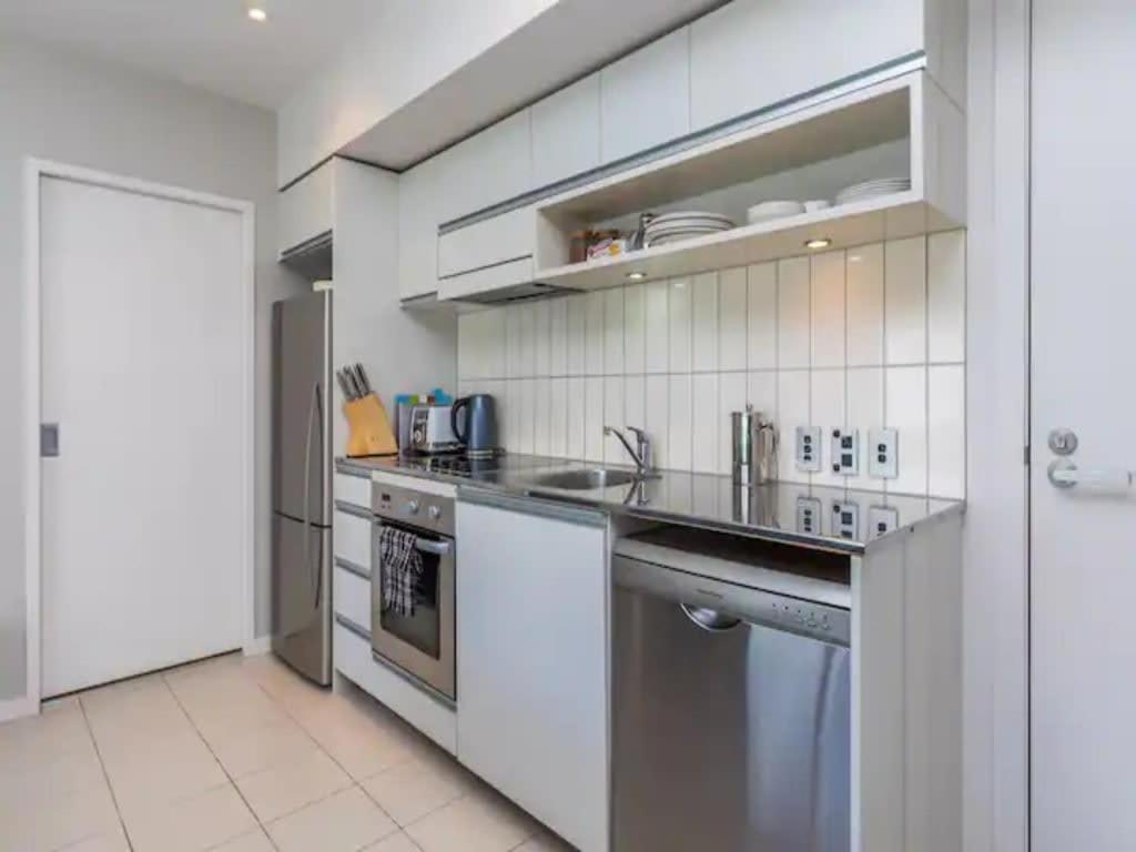 Апартаменты Wynyard Viaduct Habour 2 Brm 2 Bath And Carpark Окленд Экстерьер фото